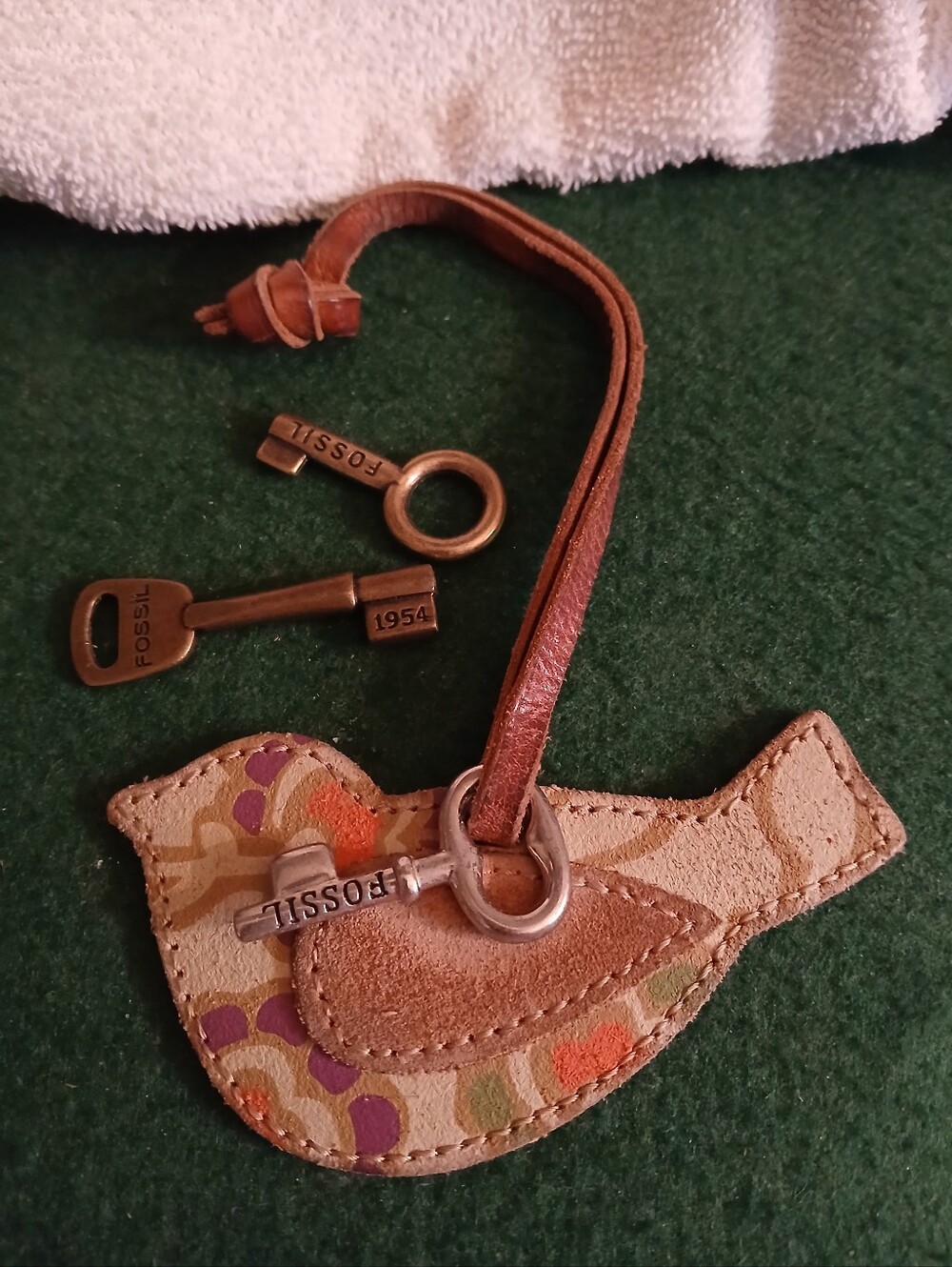 Fossil Keys - Picture 2 of 3